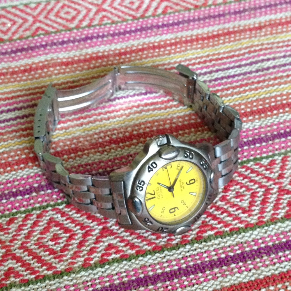 Vintage GUESS Watch in with NEW BATTERY!